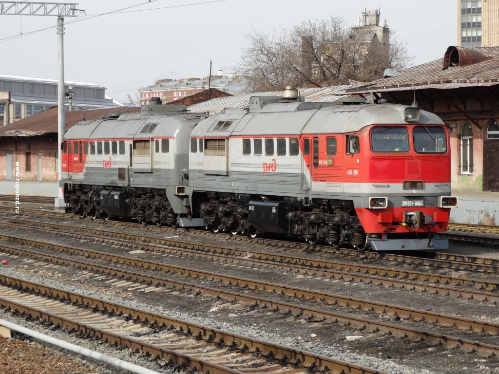 poezd-vladikavkaz-sankt-peterburg-1