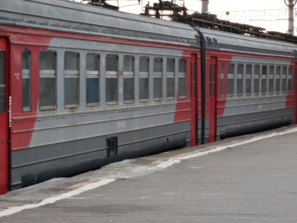 Москва пушкина электричке. Электричка Пушкино. Электричка Пушкино Москва. Пушкинская электричка. Электропоезд Пушкино-Москва.