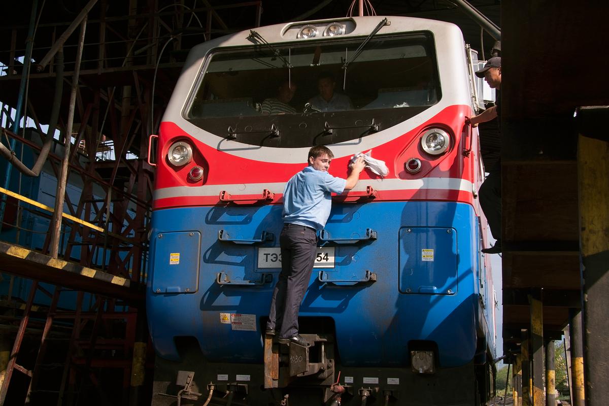 Зарплата помощника машиниста электровоза