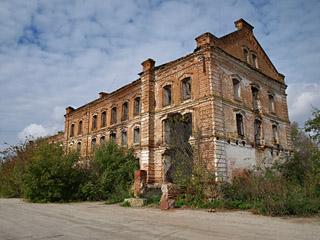 Ртищево кирсанов. Мельница Кирсанов. Кирсанов мельница Крылова. Город Кирсанов Старая мельница. Город Кирсанов заброшенная мельница.