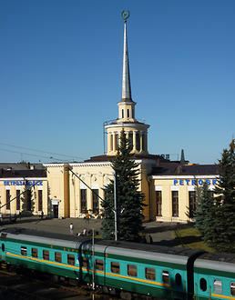 В Петрозаводске состоялась презентация электропоезда «Ласточка», который будет курсировать между Санкт-Петербургом и столицей Республики Карелия.